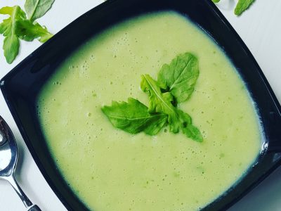Bloemkool broccoli soep met rucola